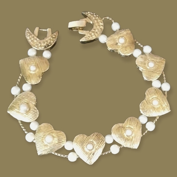 Vintage Jewelry - Vintage RARE Mid Century Heart Charm and Faux Pearl Slider Bracelet